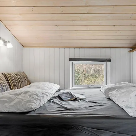 別荘 3 Bedroom Stunning Home In Hejls Hejls